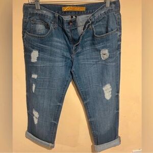 refuge Distressed Cropped Boyfriend Jeans - Medium Blue Wash